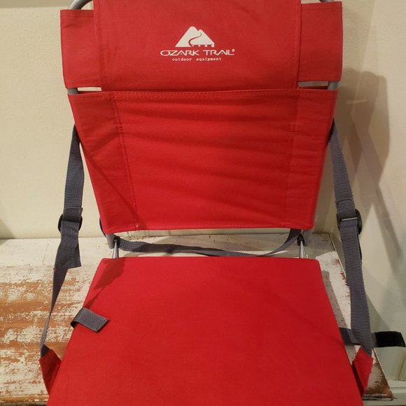 Ozark Trail Stadium Folding Seat in Red Price includes 2 [Used - Very Good] - Picture 5 of 7